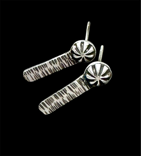 Sterling silver dot stick earrings