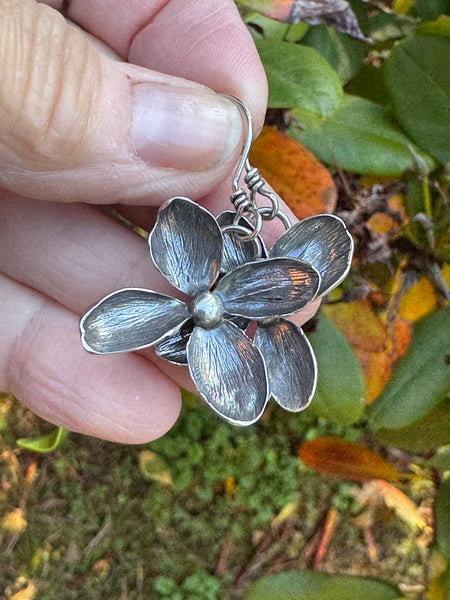 Hydrangea flower dangle earrings