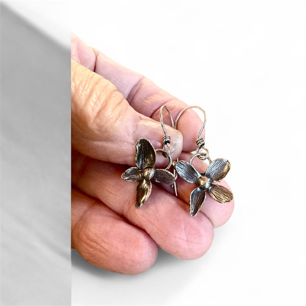 Hydrangea flower dangle earrings