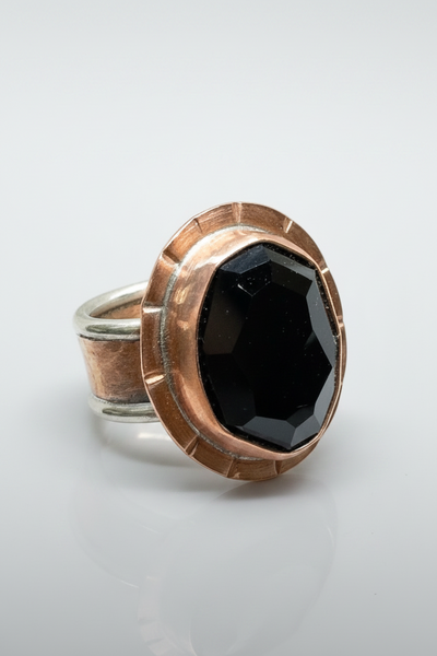 Black onyx, copper and silver ring