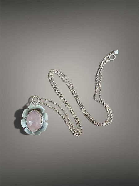Rose quartz flower pendant