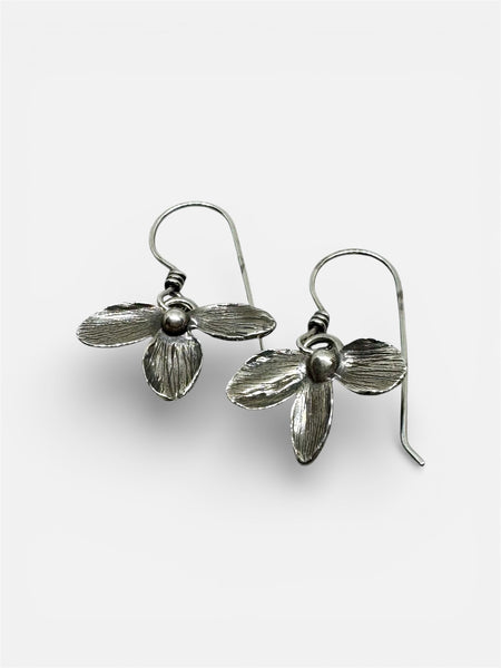 Hydrangea flower dangle earrings