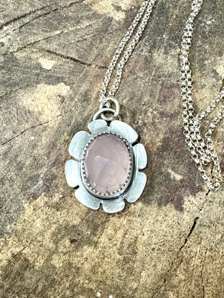 Rose quartz flower pendant