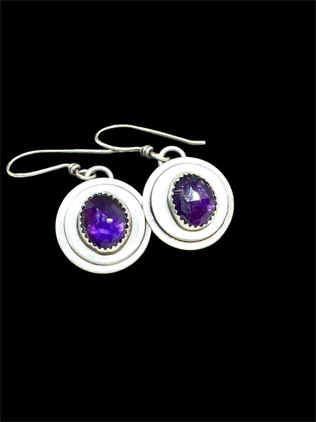 Circle Amethyst earrings
