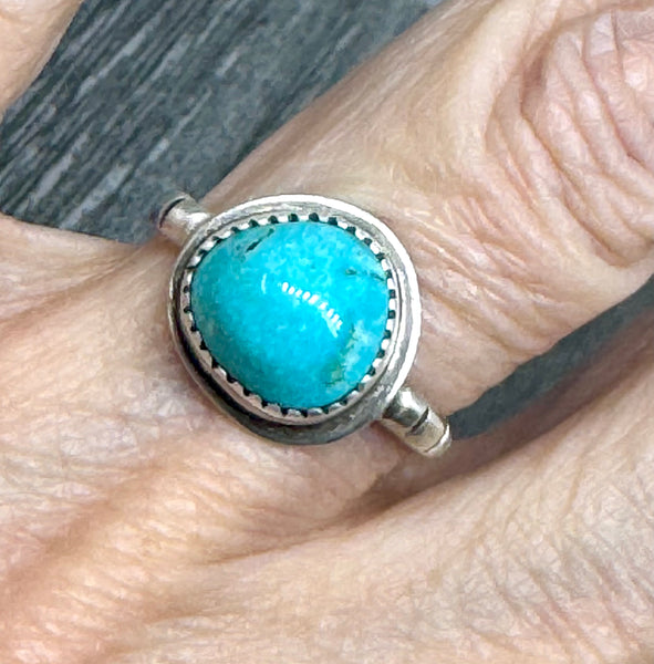 Turquoise silver ring