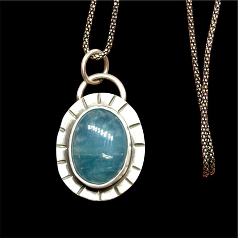 Aquamarine and sterling pendant