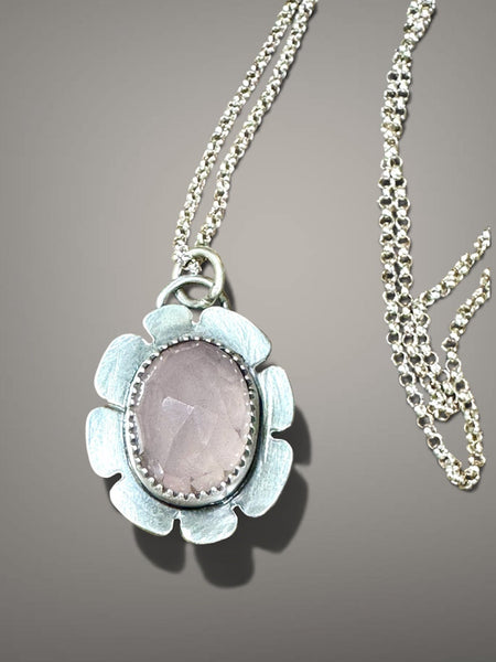 Rose quartz flower pendant
