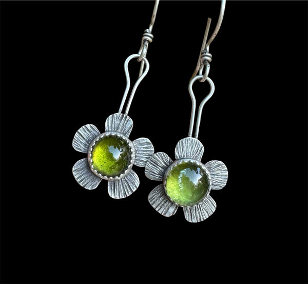 Peridot flower earrings