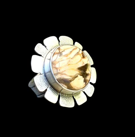 Peanut wood flower ring