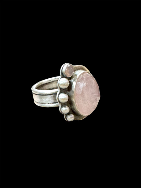 Rose quartz and silver ring