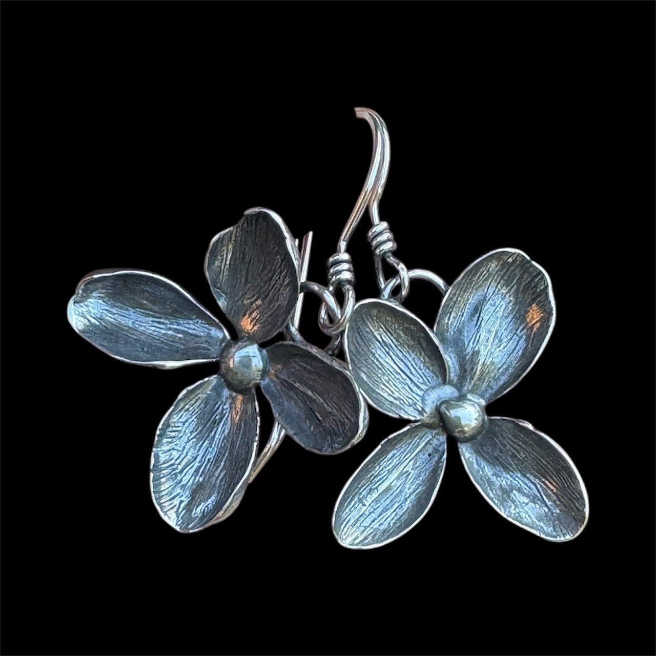 Hydrangea flower dangle earrings