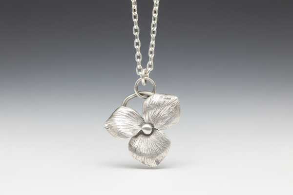 Hydrangea flower pendant