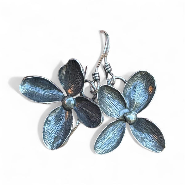 Hydrangea flower dangle earrings