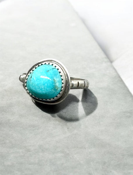 Turquoise silver ring