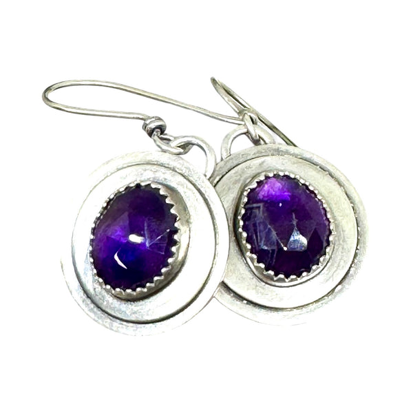Circle Amethyst earrings