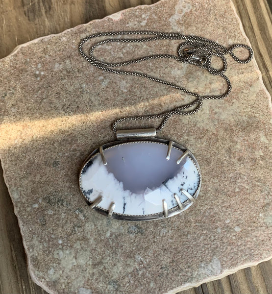 Dendritic agate prong stone pendant necklace